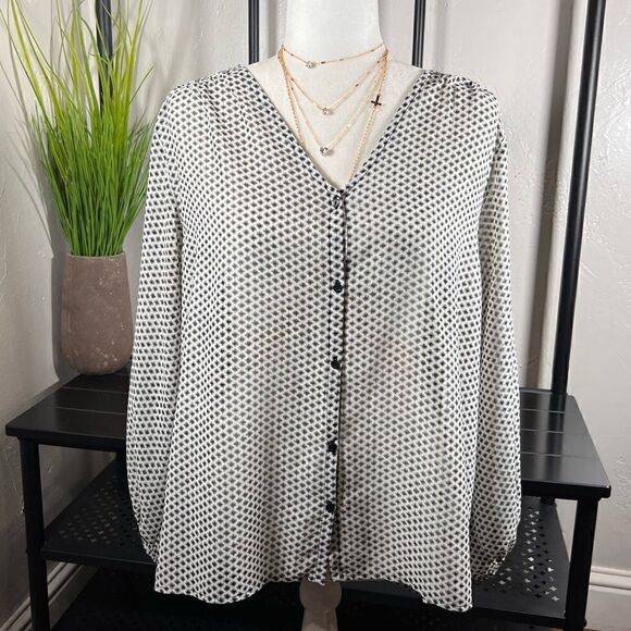 H&M sheer blouse high low hem button down white black size 12 - Picture 10 of 16